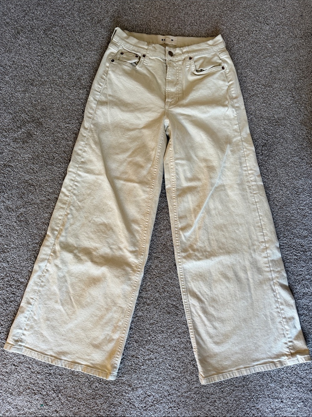 Boden Wide-Leg Jeans in Light Cream